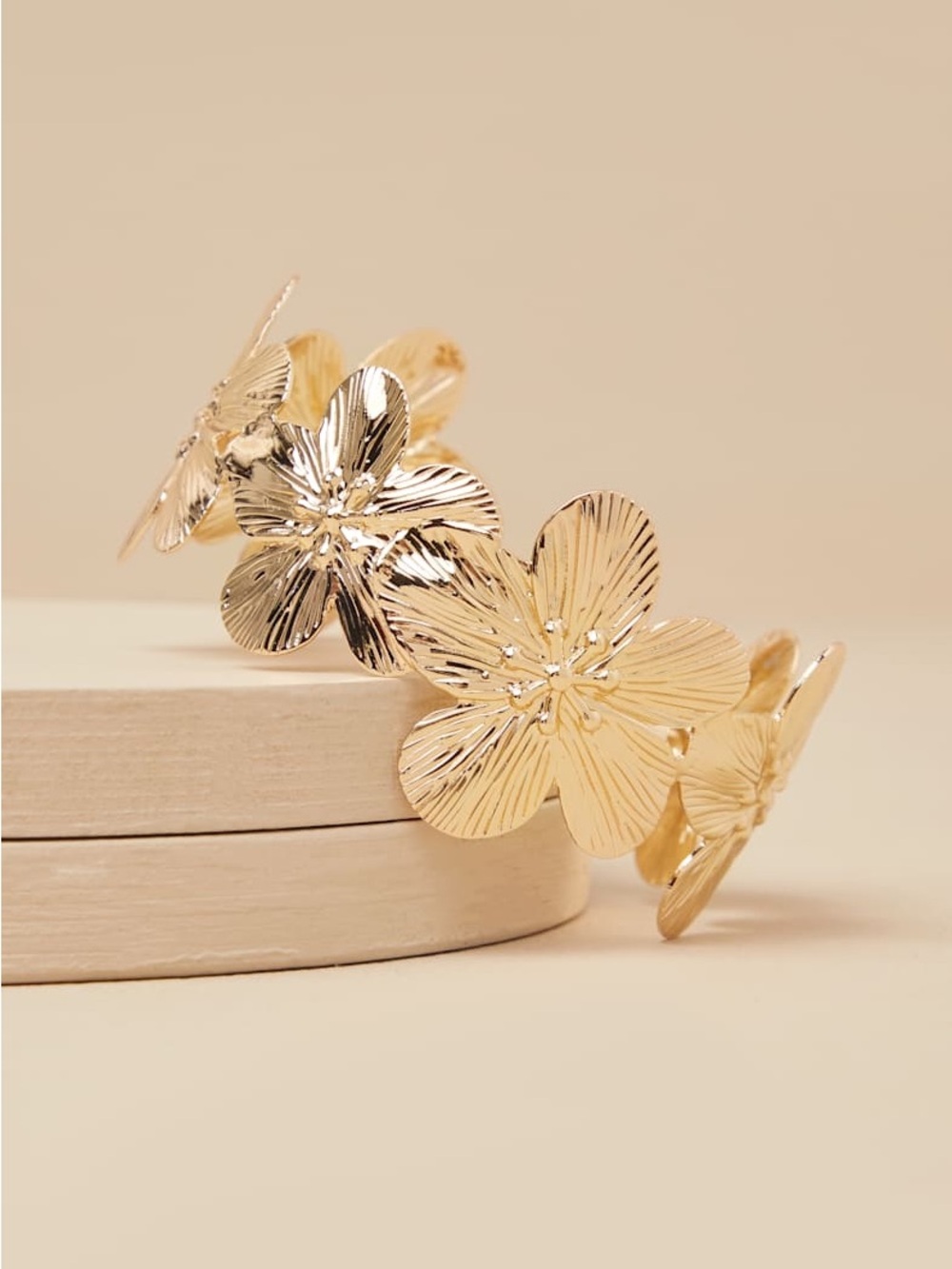 Lulus Sylas‎ Gold Flower Cuff Bracelet